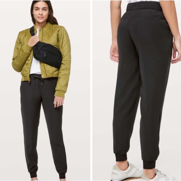 Lululemon On The Fly Black Joggers - Picture 2 of 4